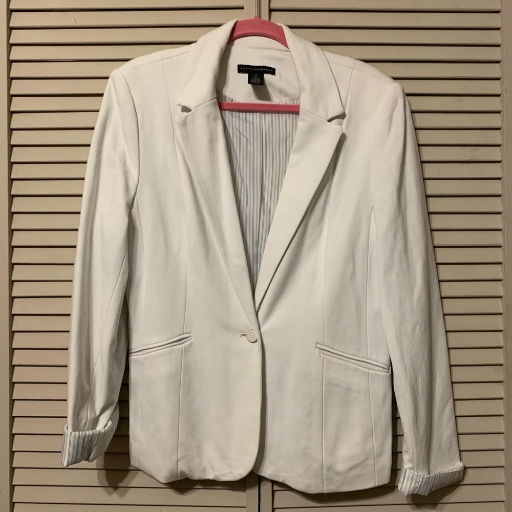 Grace Elements White Blazer